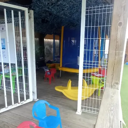 אתר קמפינג Camping 4 Etoiles Siblu Les Sables Du Midi ולראס-פלאז'